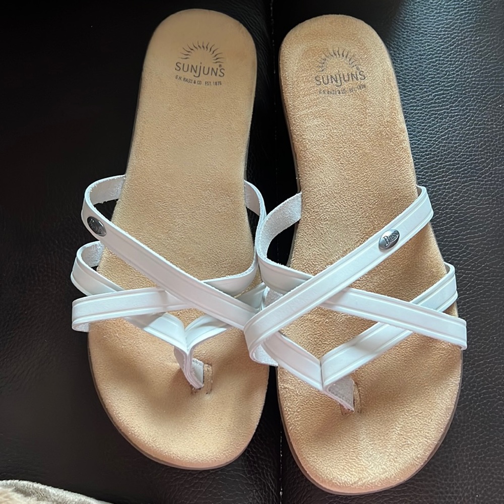 Bass Sandals